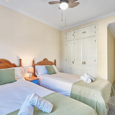 Pacifico Playa Apartment Малага Екстериор снимка