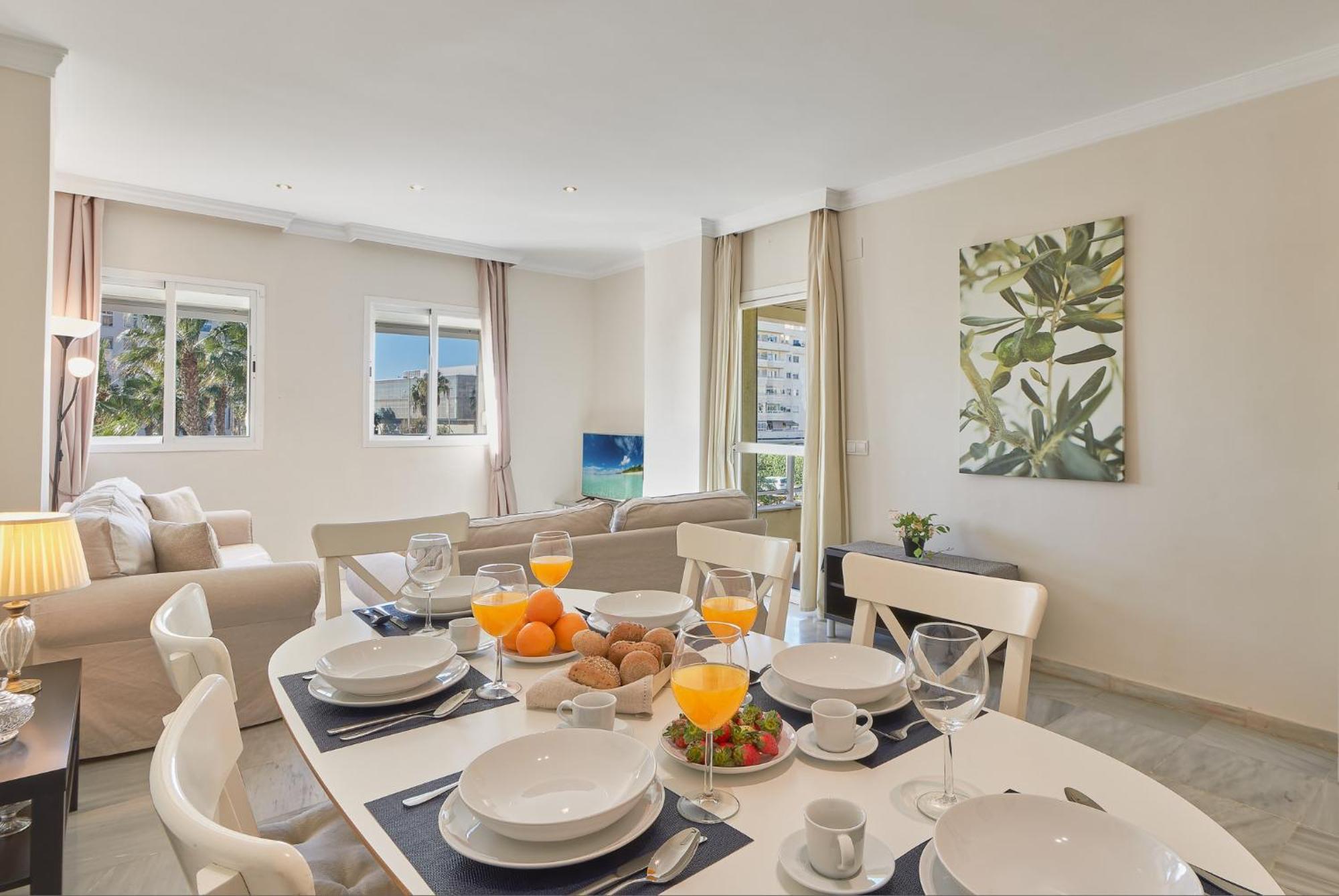 Pacifico Playa Apartment Малага Екстериор снимка